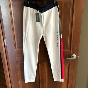 See pictures for appearance and colors